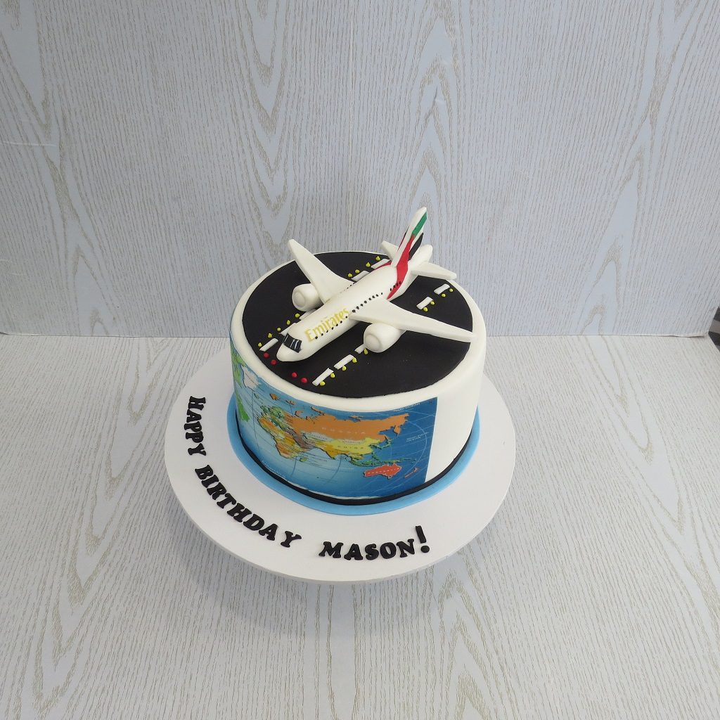 Aeroplane Cake | Based on the Planet Cake aeroplane cake - m… | Flickr